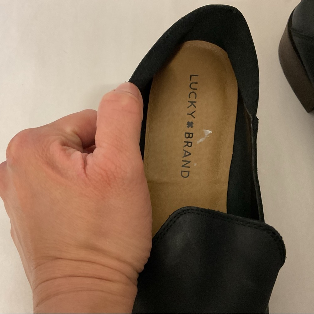 Lucky Brand Cahill Collapsible Heel Black Leather Flat Loafer Slip On Size 7 - Picture 3 of 9